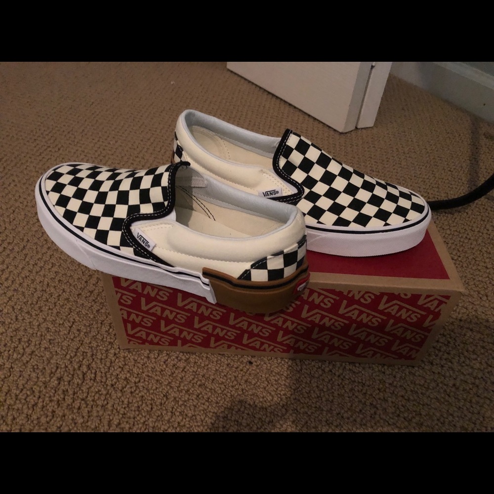 Vans  NEW  Gum Block checkered slip on sneakers!